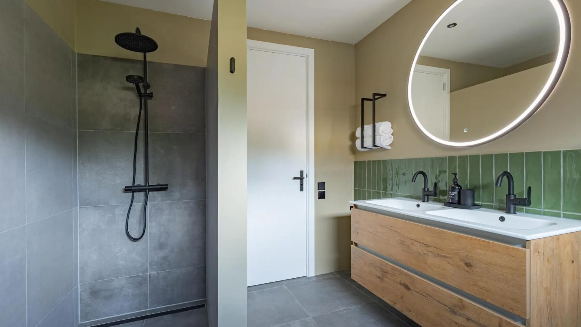 B&B De Groene Poort Stein 0*,